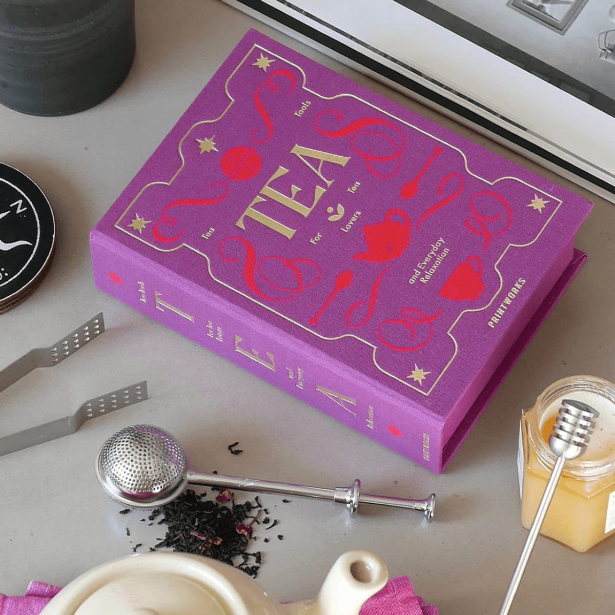 THE ESSENTIALS - TEA TOOLS