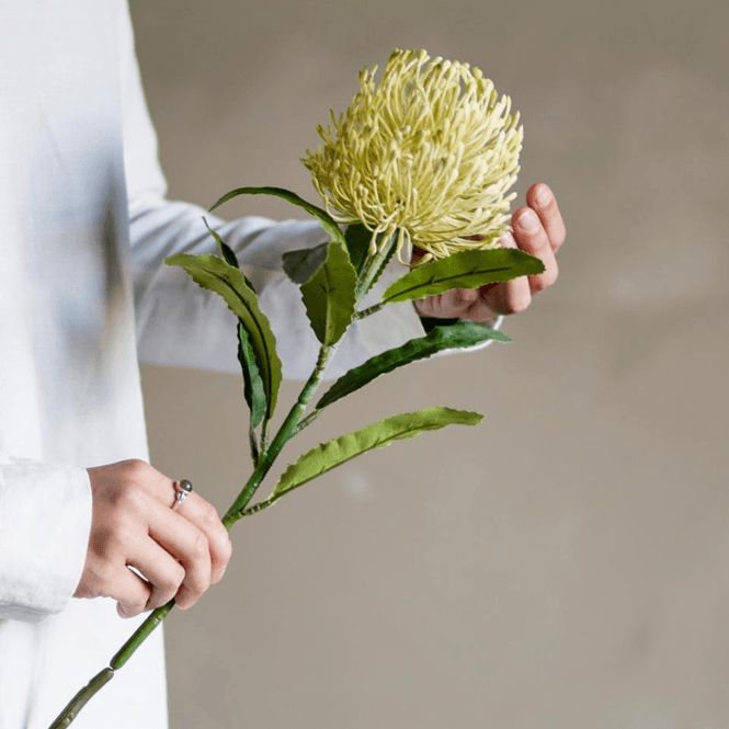 Hovedbilde Kunstig blomst - Needle Flower Stilk, gul