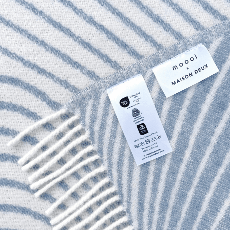 Rough Stripe ullpledd - Techno Bee Blanket Denim Cream