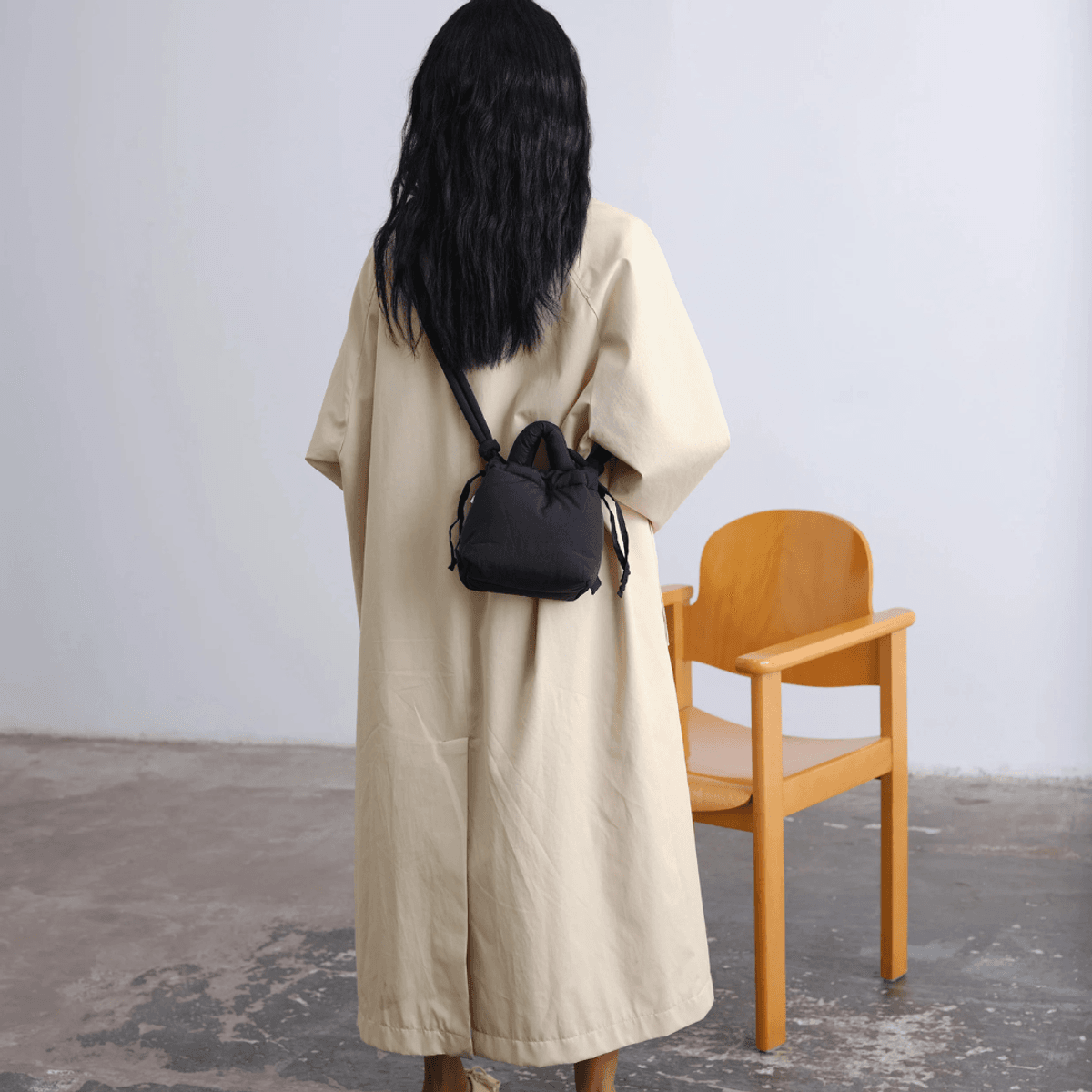 Micro Ona Soft Bag - black