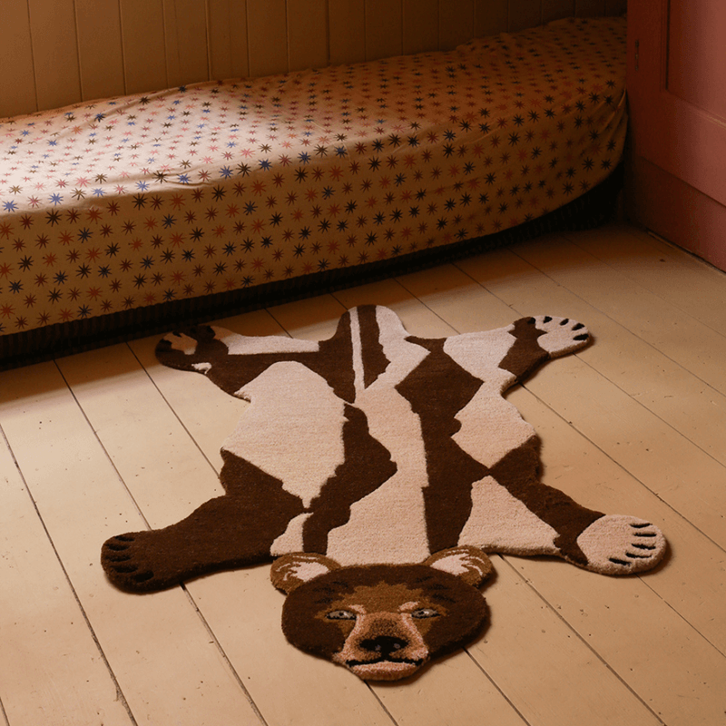 Quin Bear Rug Large * FORHÅNDSBESTILLING