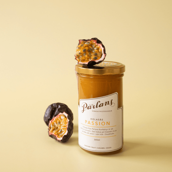 Hovedbilde Karamellsaus med passionfruit – glasskrukke
